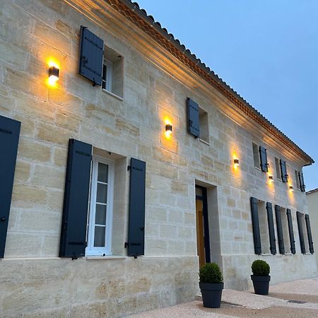 Repaire - Le Repaire De Maltus "Gites & Spa" Lussac  Εξωτερικό φωτογραφία